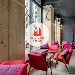 Meininger Hauptbahnhof 3* Lipsia